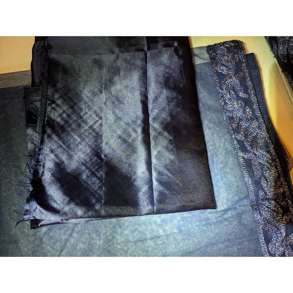 Purple Lace Plant Pattern Wrap Around Skirt/Dress w/ Veil, Throw &‎ More - 42" - Picture 2 of 7